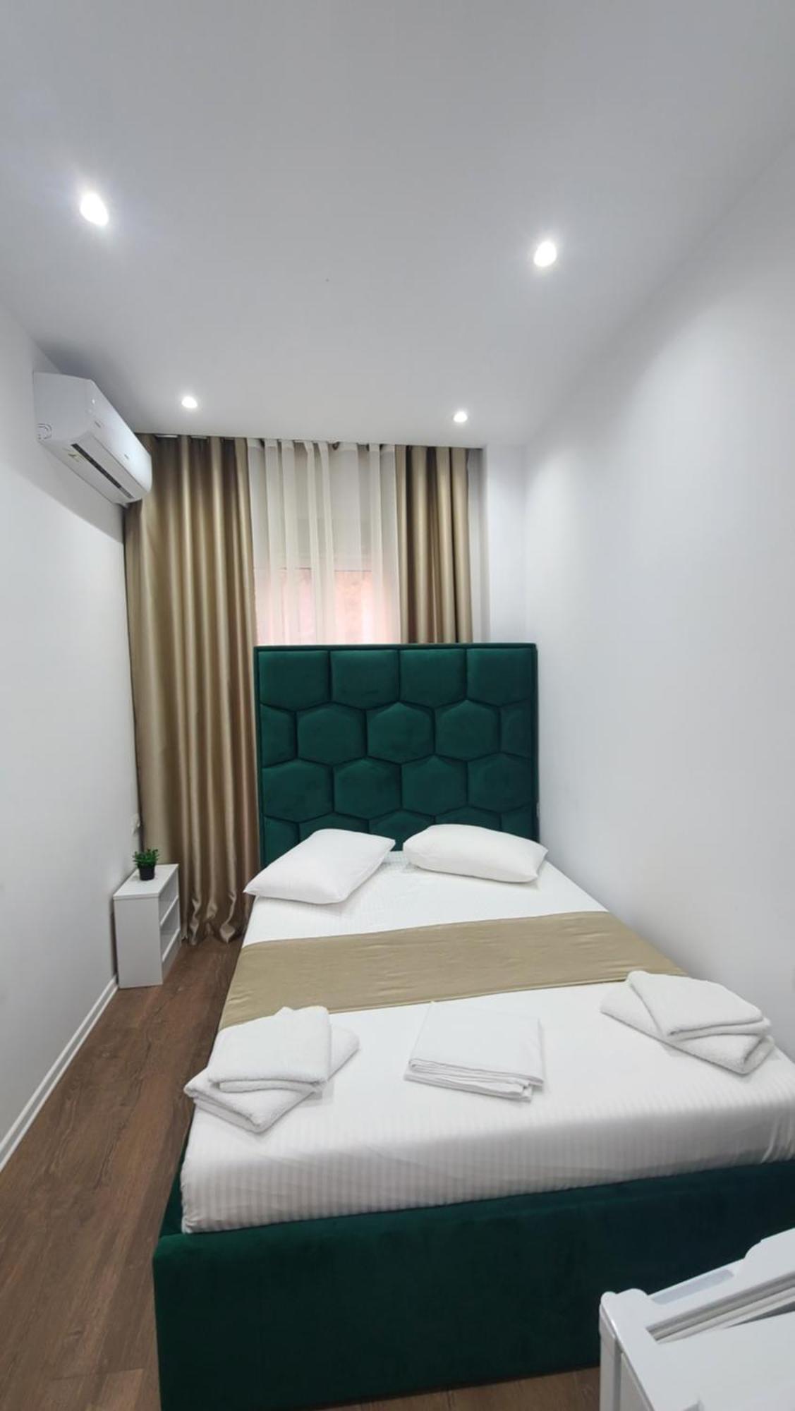 Luxury Room'S By Lika Saranda Zewnętrze zdjęcie